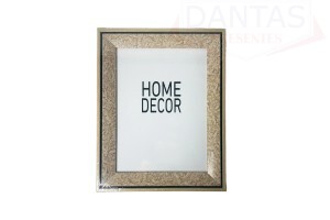 PORTA RETRATO DE PLÁSTICO 15X20CM